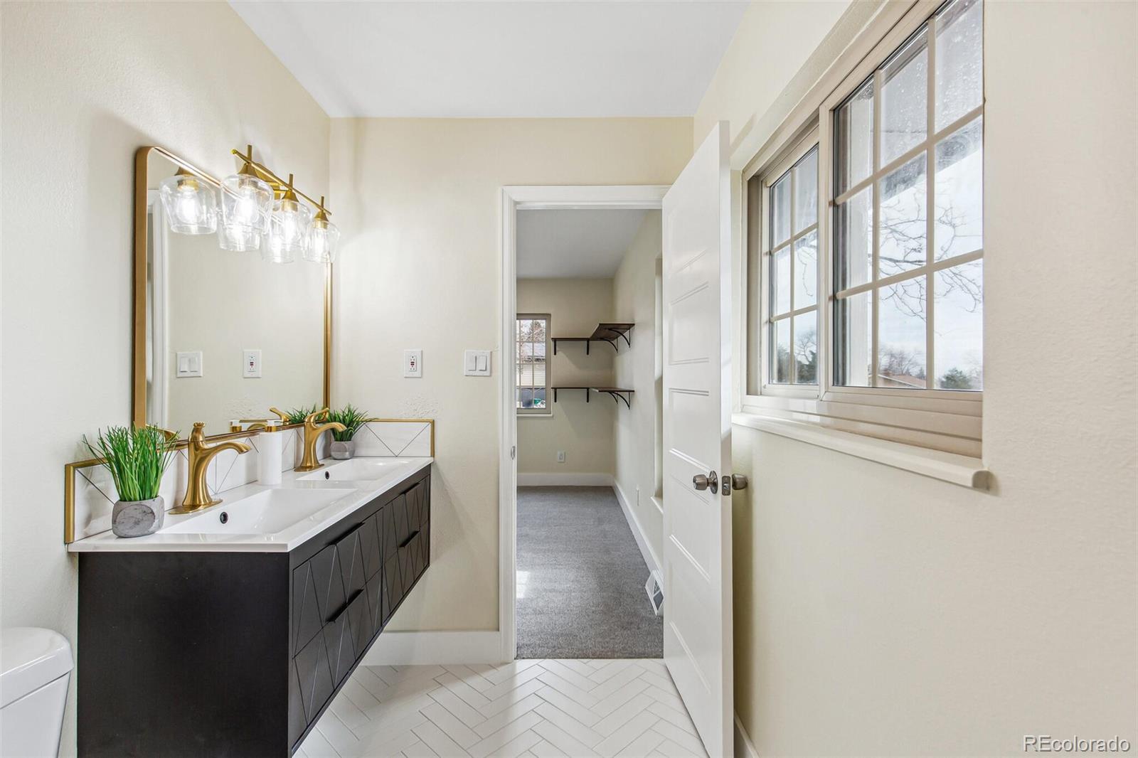 MLS Image #25 for 13232 w jewell circle,lakewood, Colorado