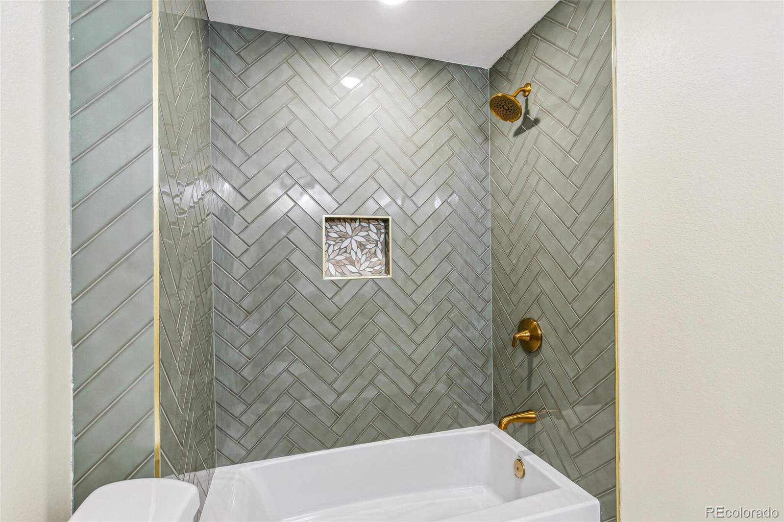 MLS Image #30 for 13232 w jewell circle,lakewood, Colorado