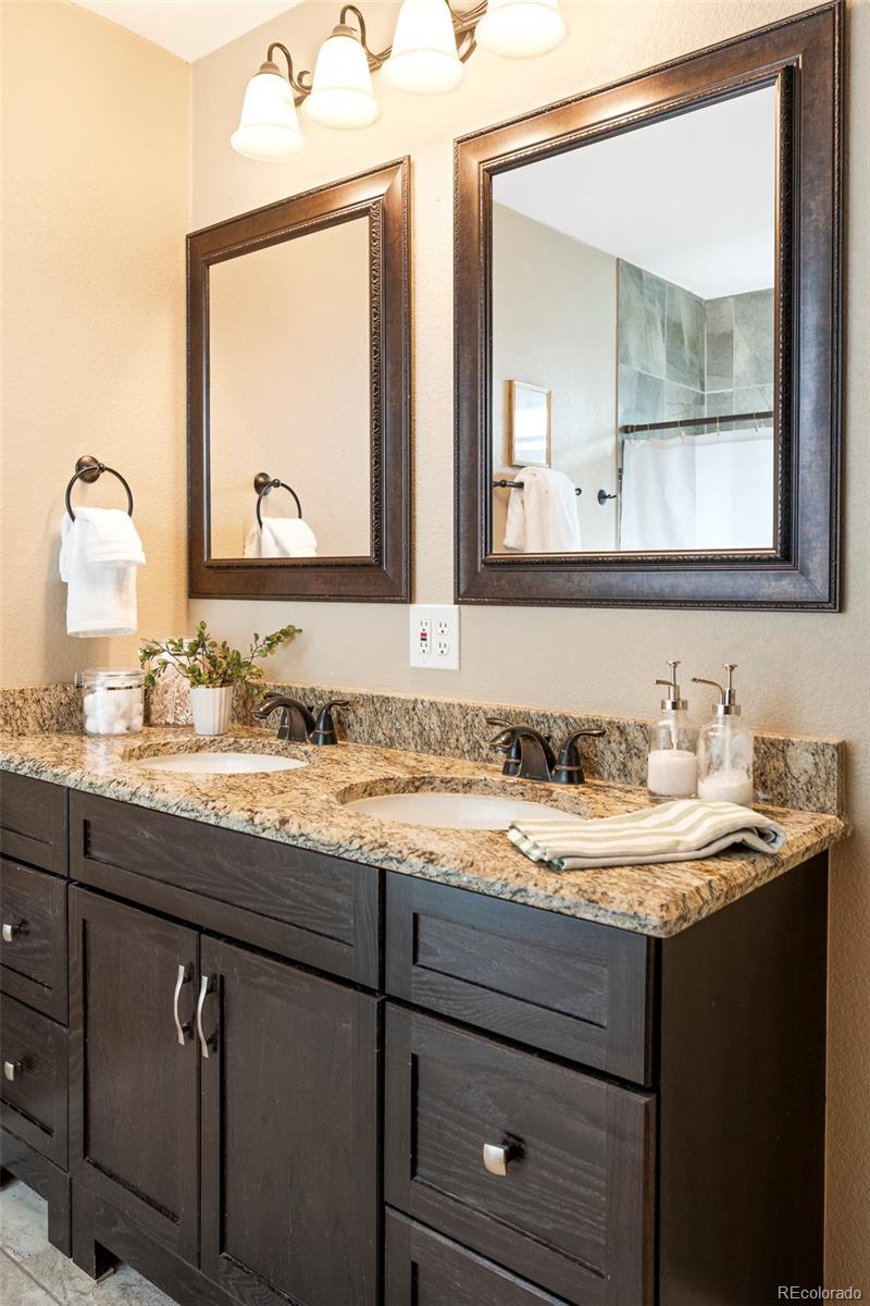 MLS Image #17 for 1453  rosemary street,denver, Colorado