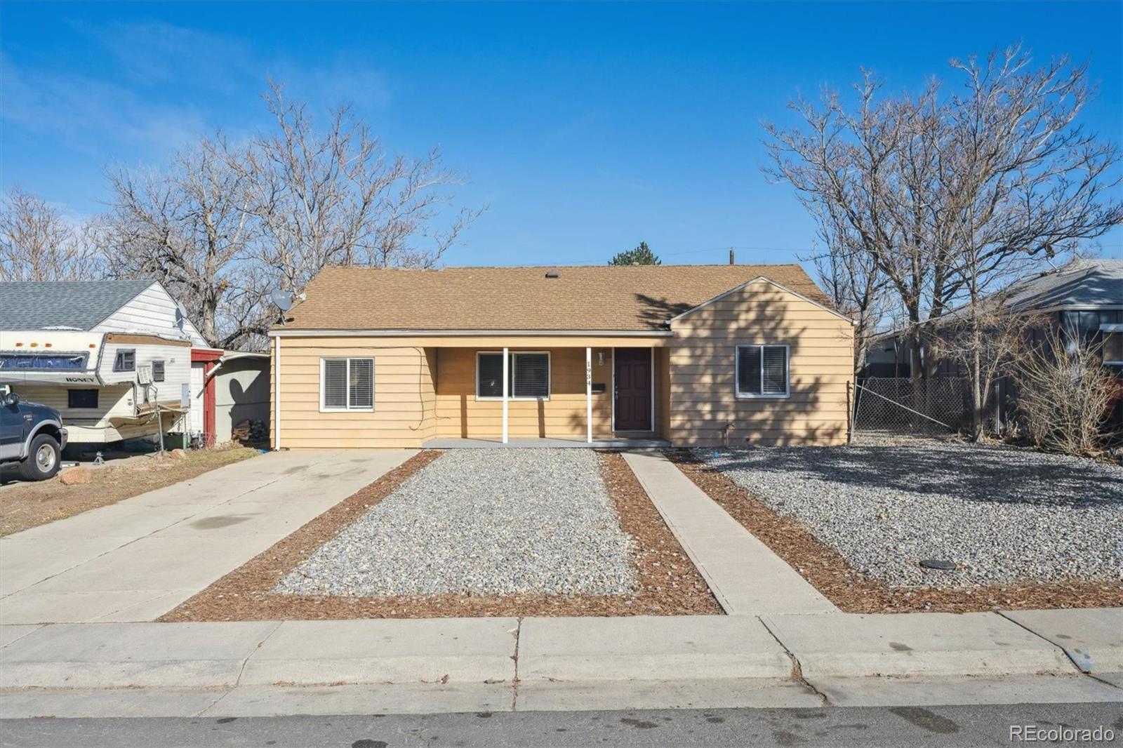 MLS Image #0 for 1934  macon street,aurora, Colorado