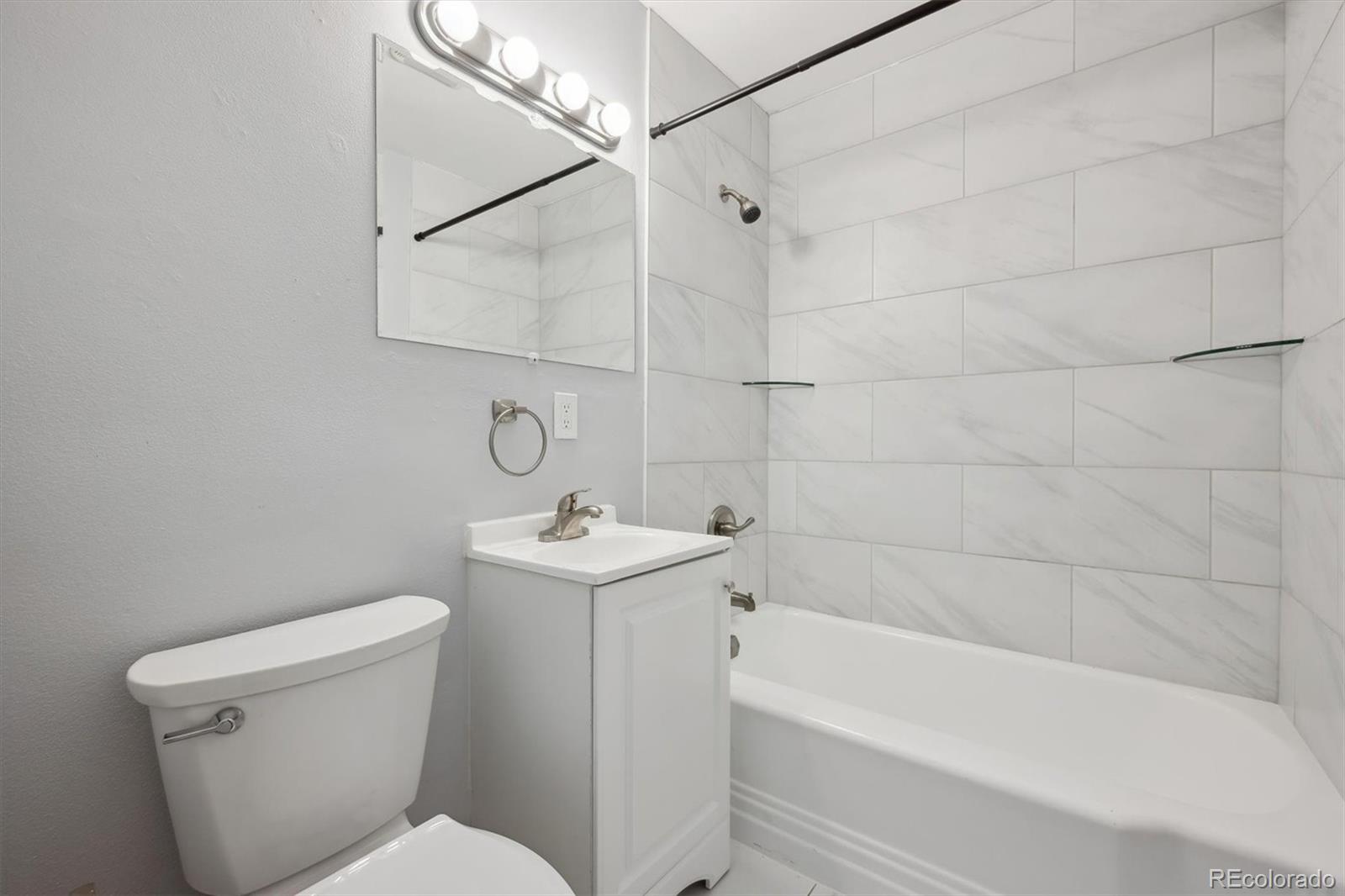 MLS Image #17 for 1934  macon street,aurora, Colorado