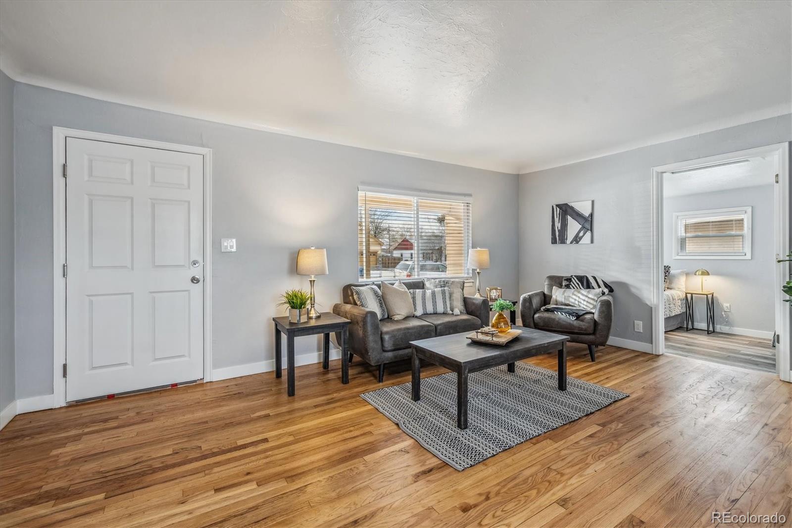 MLS Image #4 for 1934  macon street,aurora, Colorado