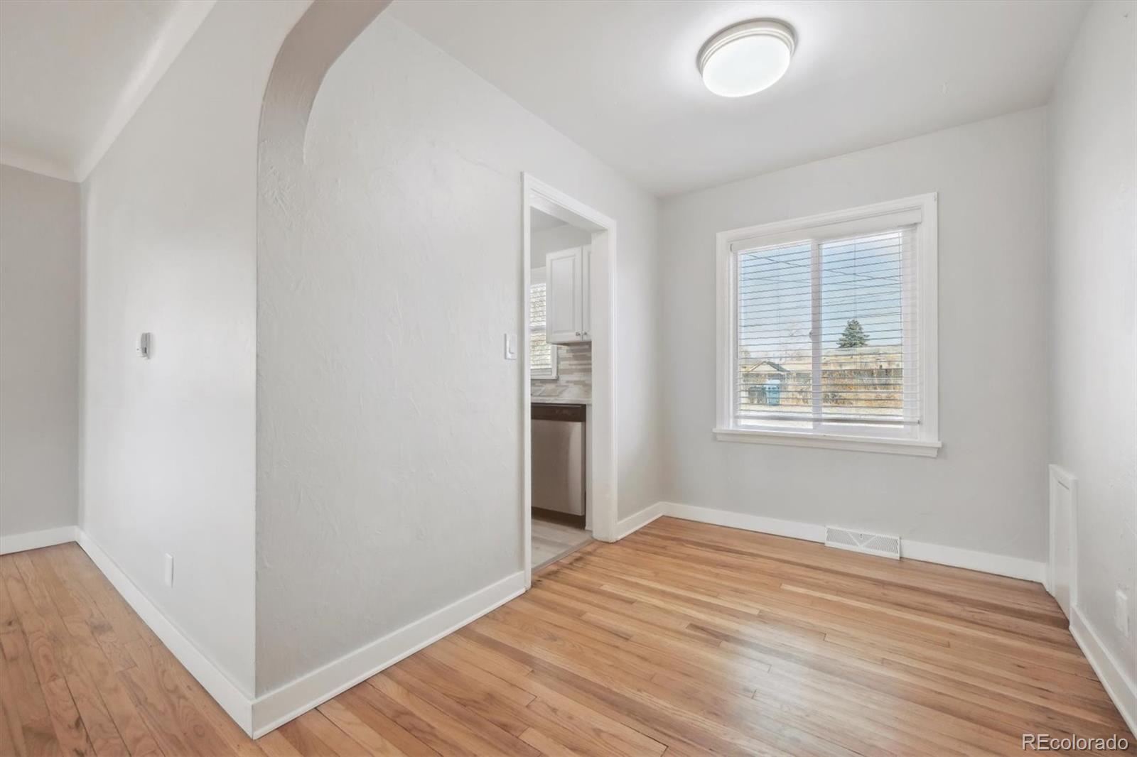 MLS Image #7 for 1934  macon street,aurora, Colorado