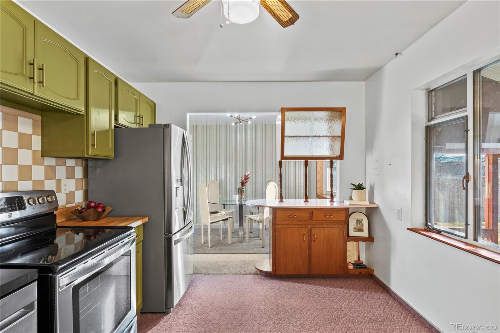MLS Image #18 for 2909 s zurich court,denver, Colorado