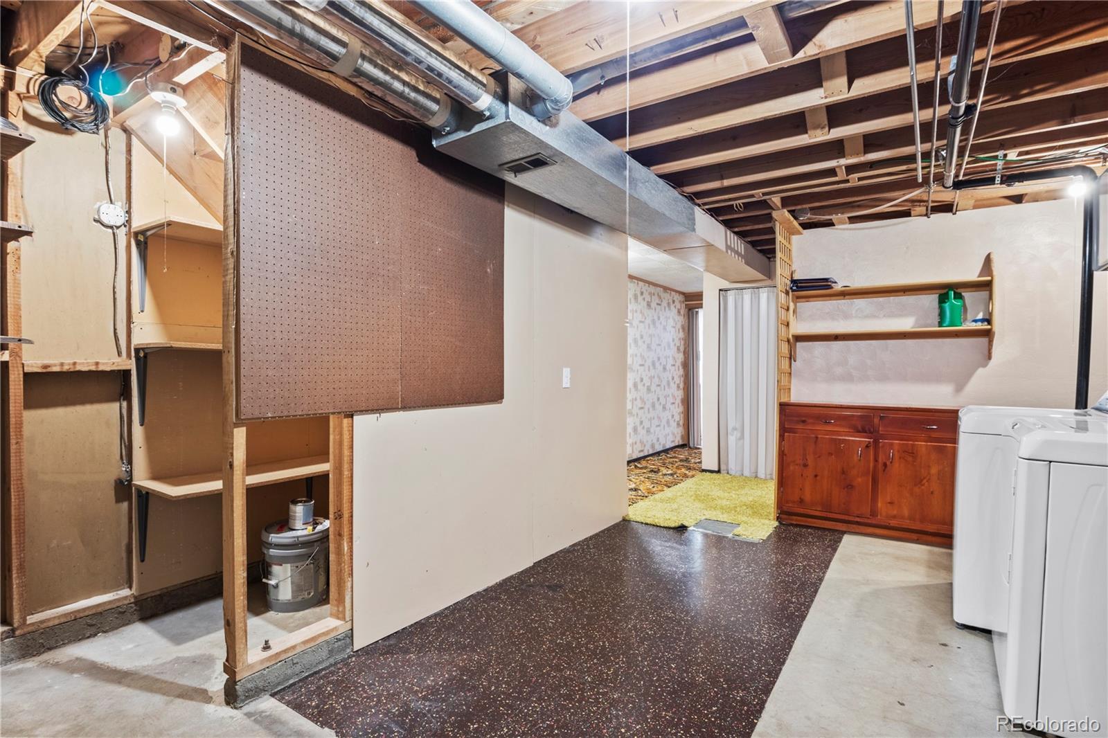 MLS Image #41 for 2909 s zurich court,denver, Colorado
