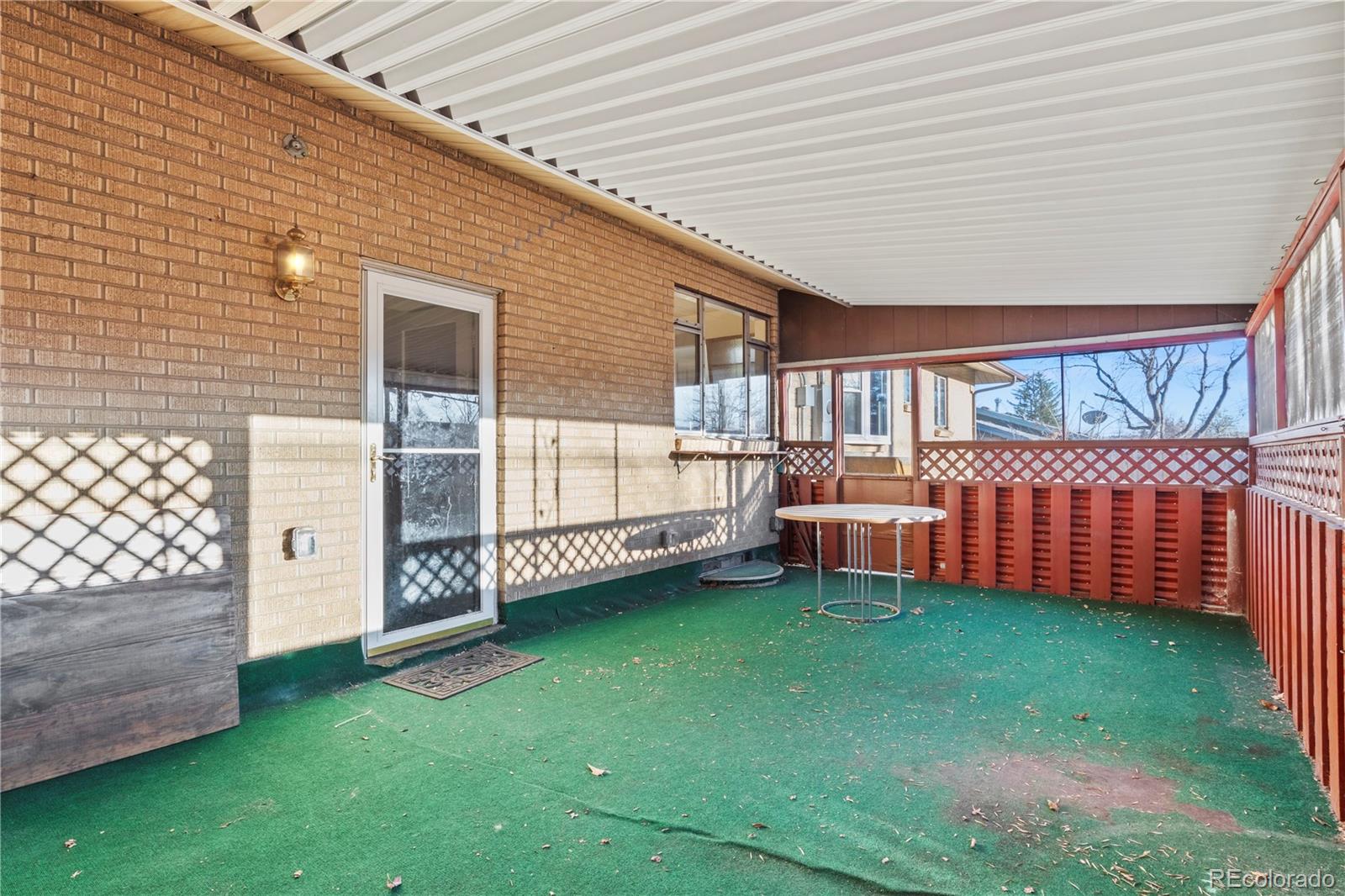 MLS Image #44 for 2909 s zurich court,denver, Colorado