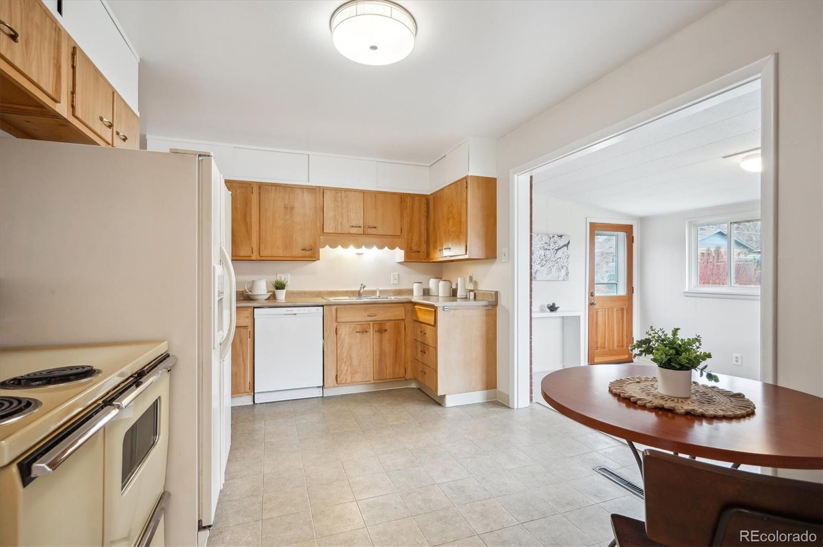 MLS Image #9 for 13373 w 24th place,golden, Colorado