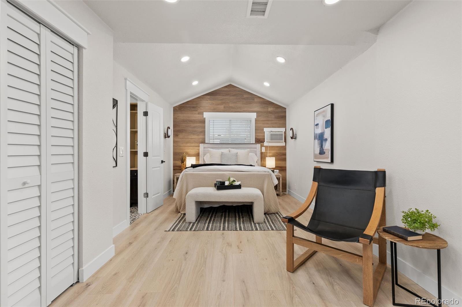 MLS Image #11 for 1981 s knox court,denver, Colorado