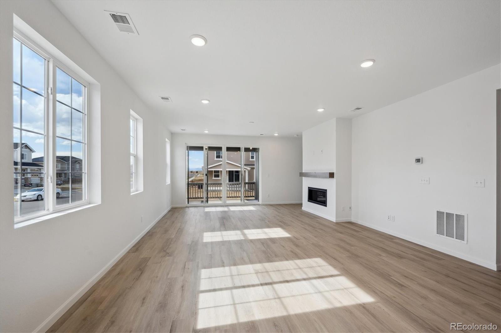 MLS Image #8 for 1281  rock cliff avenue,erie, Colorado