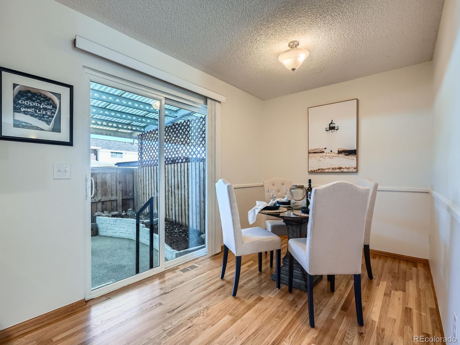 MLS Image #6 for 9057 e oxford drive,denver, Colorado