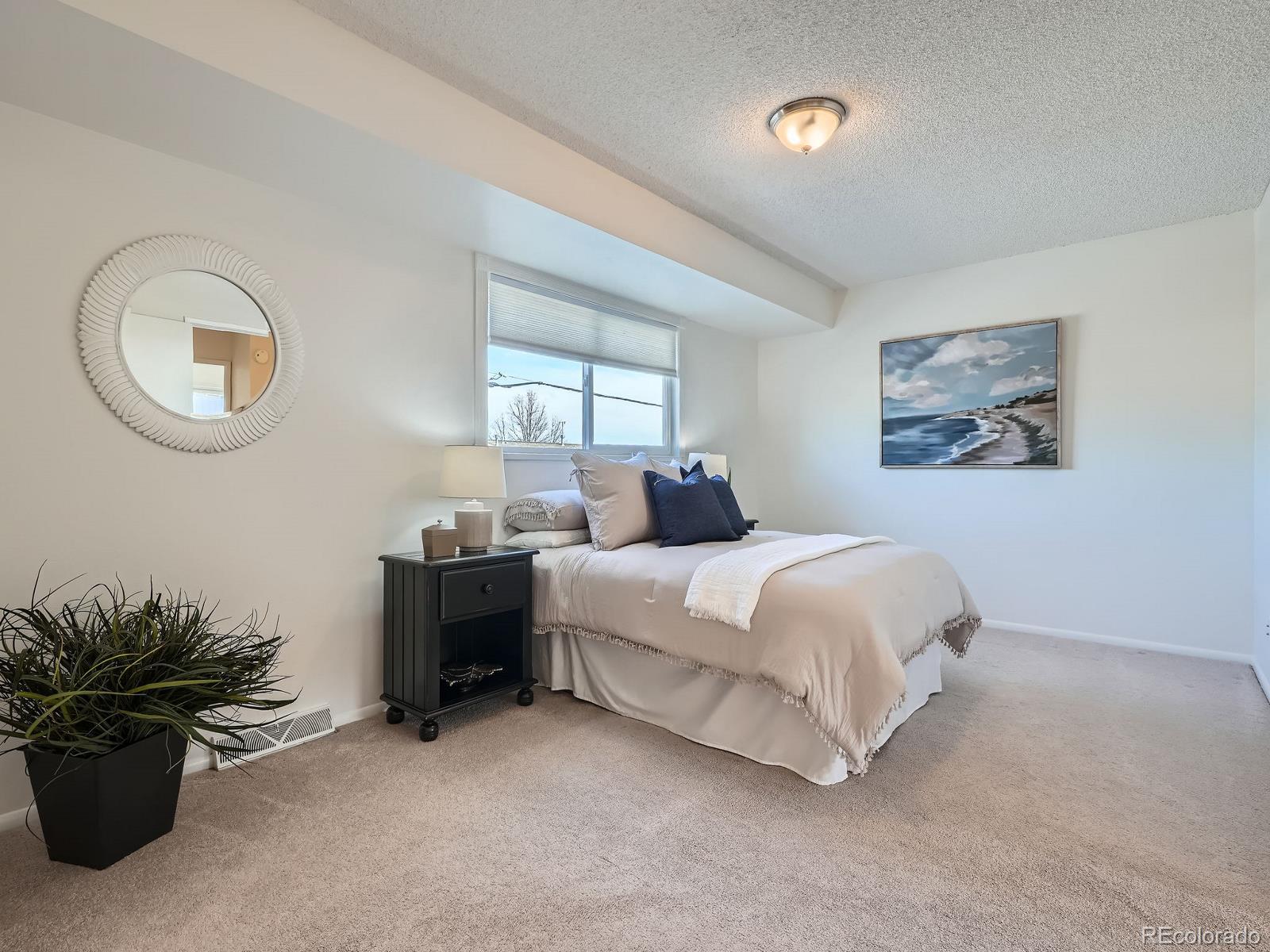 MLS Image #8 for 9057 e oxford drive,denver, Colorado