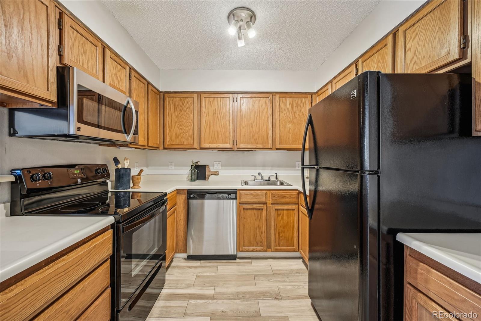 MLS Image #12 for 205  wright street 104,lakewood, Colorado