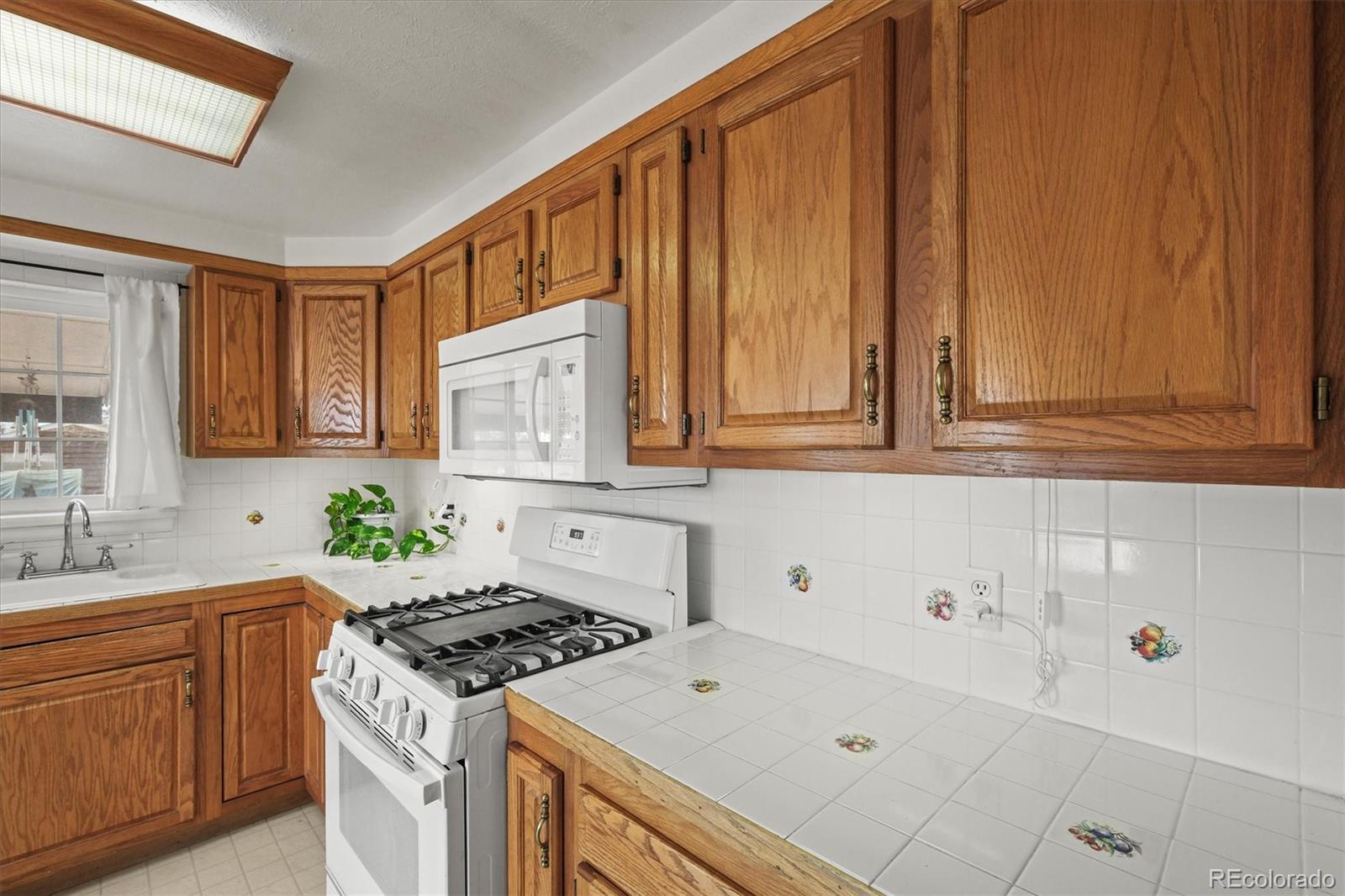 MLS Image #11 for 10805  verna lane,northglenn, Colorado