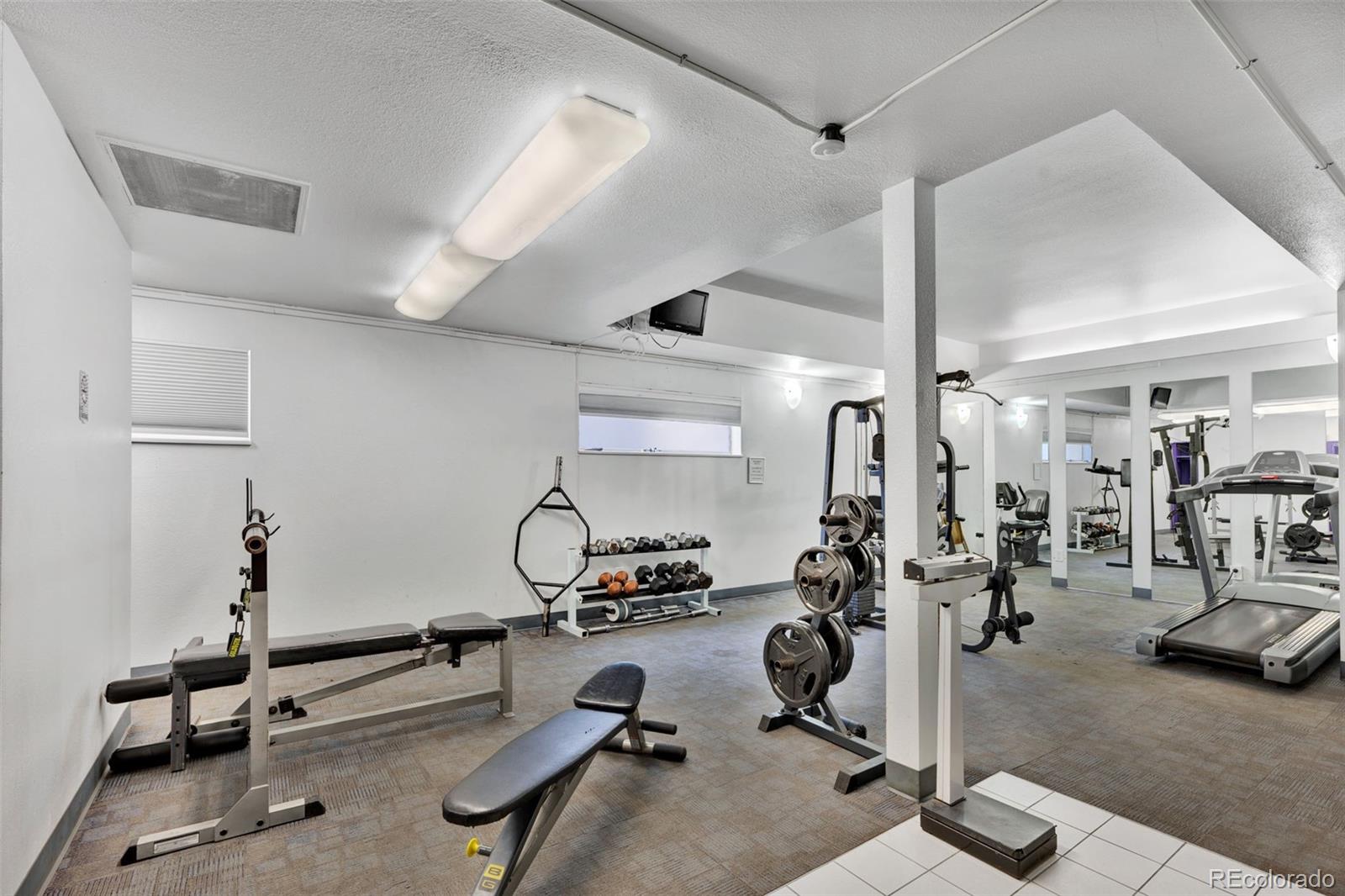 MLS Image #16 for 6930 e girard avenue,denver, Colorado