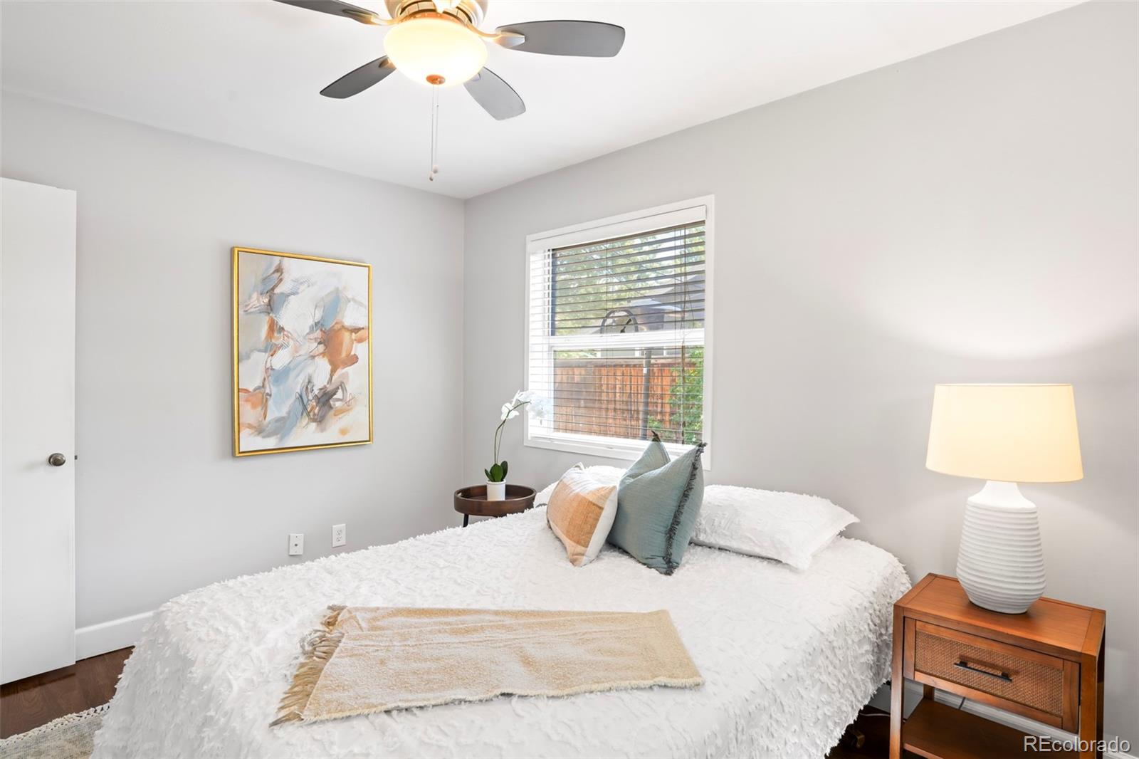 MLS Image #11 for 1360 s hudson street,denver, Colorado