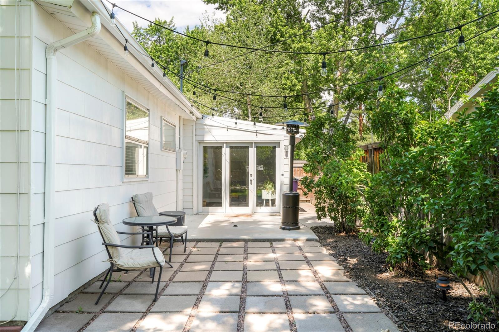MLS Image #18 for 1360 s hudson street,denver, Colorado