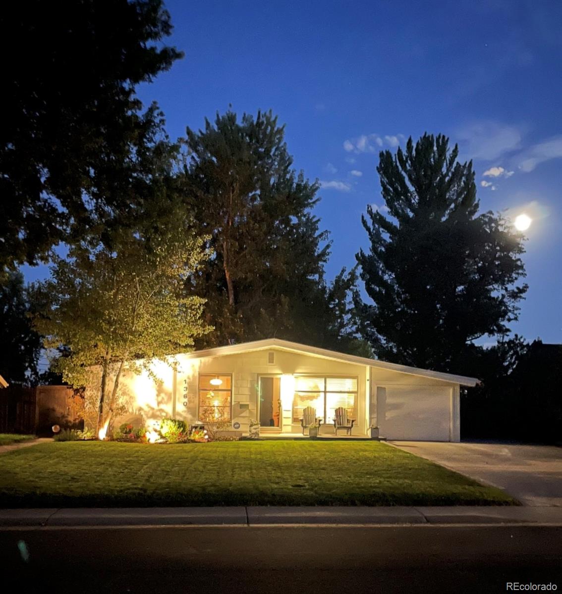 MLS Image #21 for 1360 s hudson street,denver, Colorado