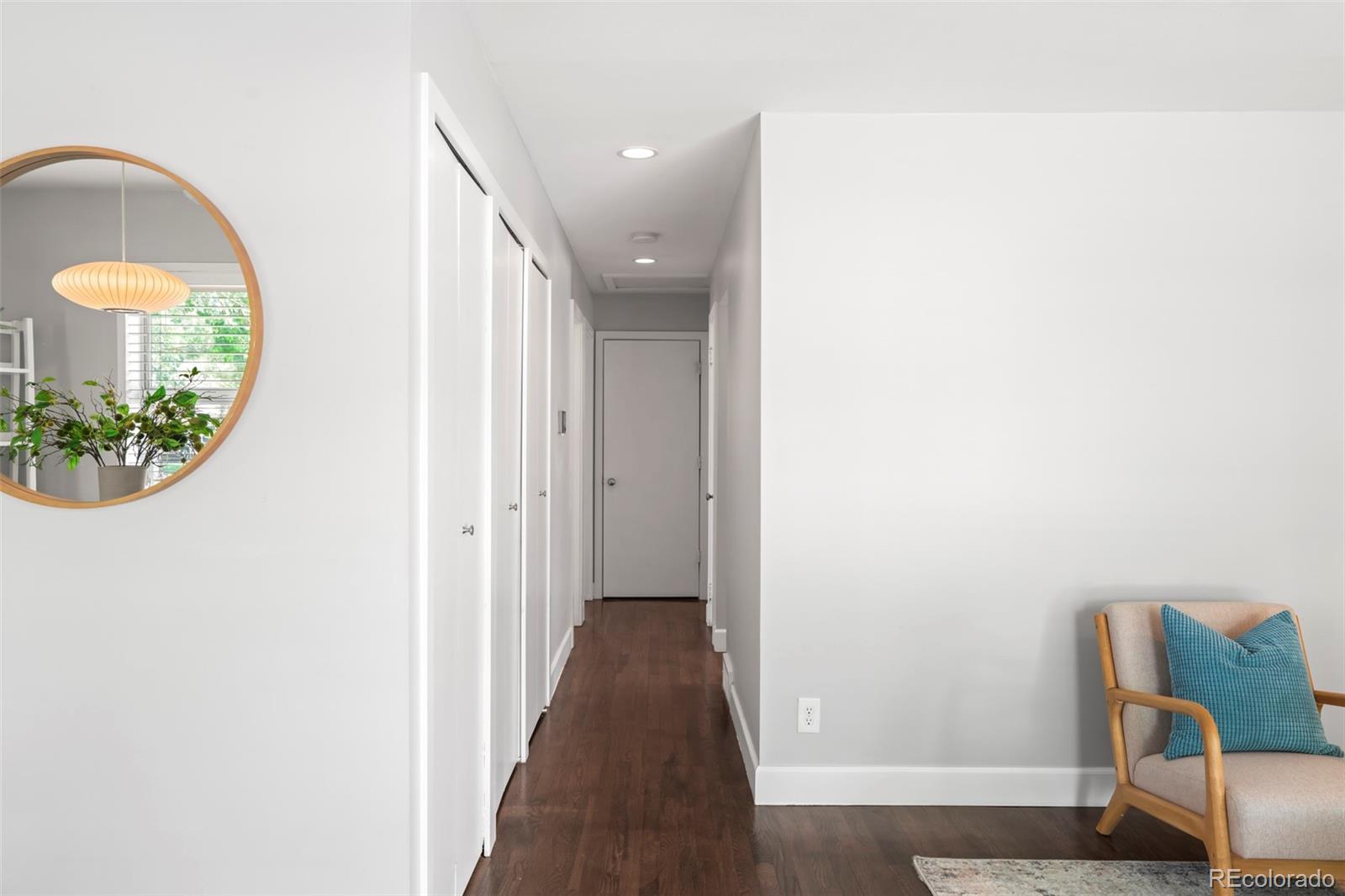 MLS Image #6 for 1360 s hudson street,denver, Colorado