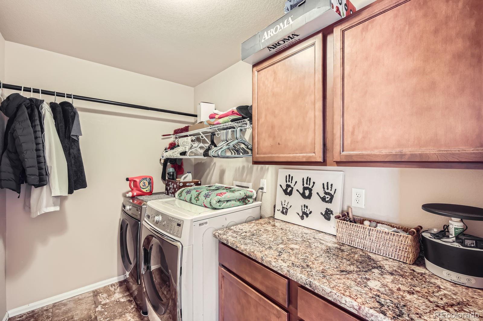 MLS Image #20 for 7918  martinwood place,colorado springs, Colorado