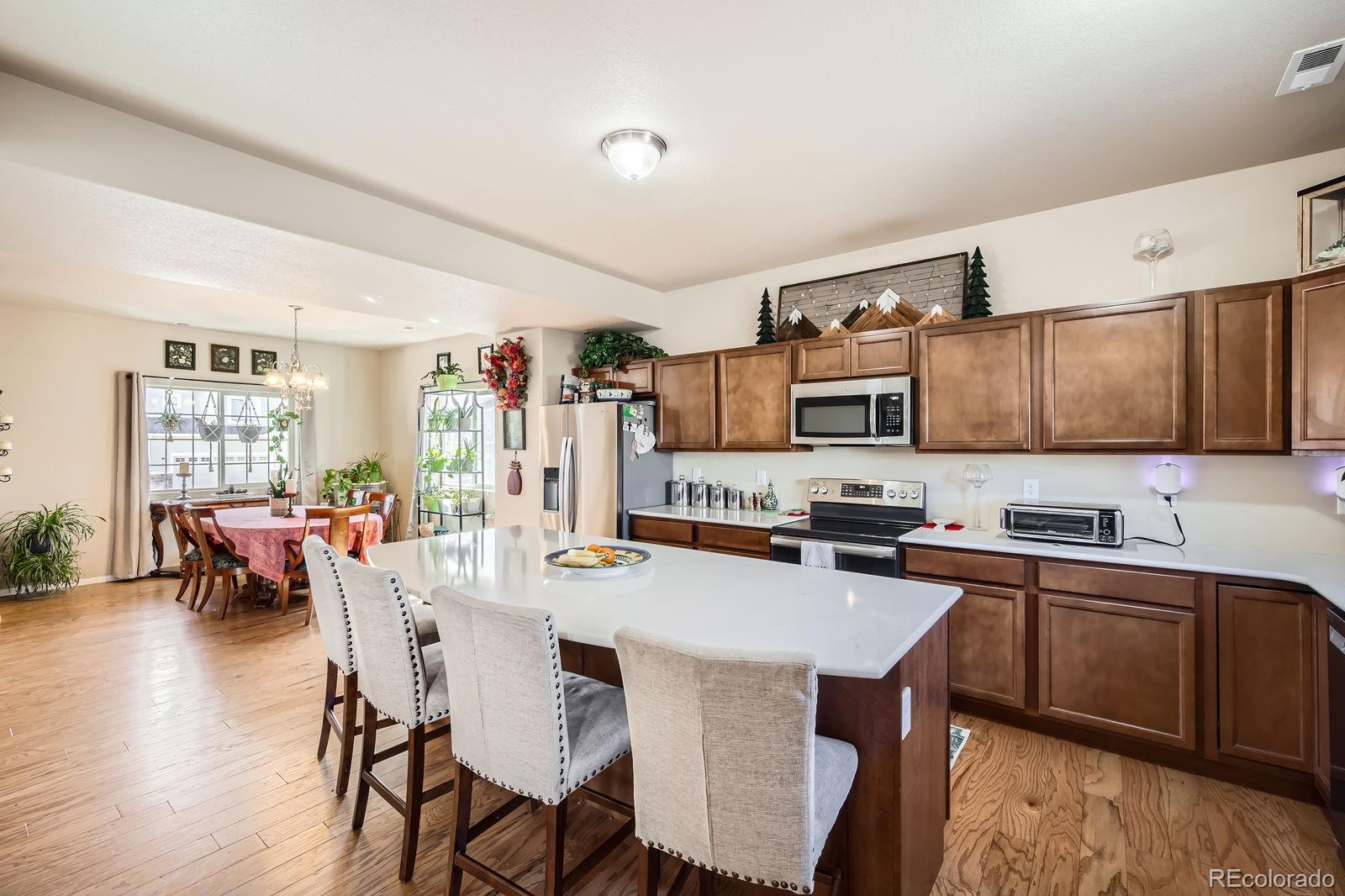 MLS Image #4 for 7918  martinwood place,colorado springs, Colorado