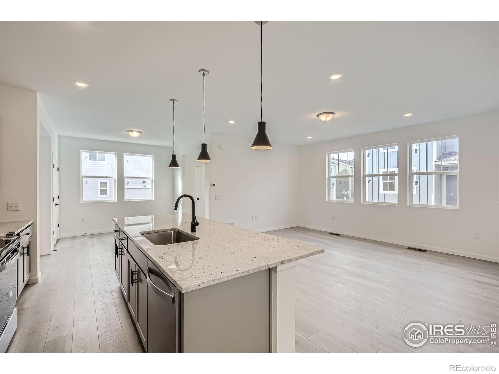 MLS Image #11 for 745  star grass lane,fort collins, Colorado