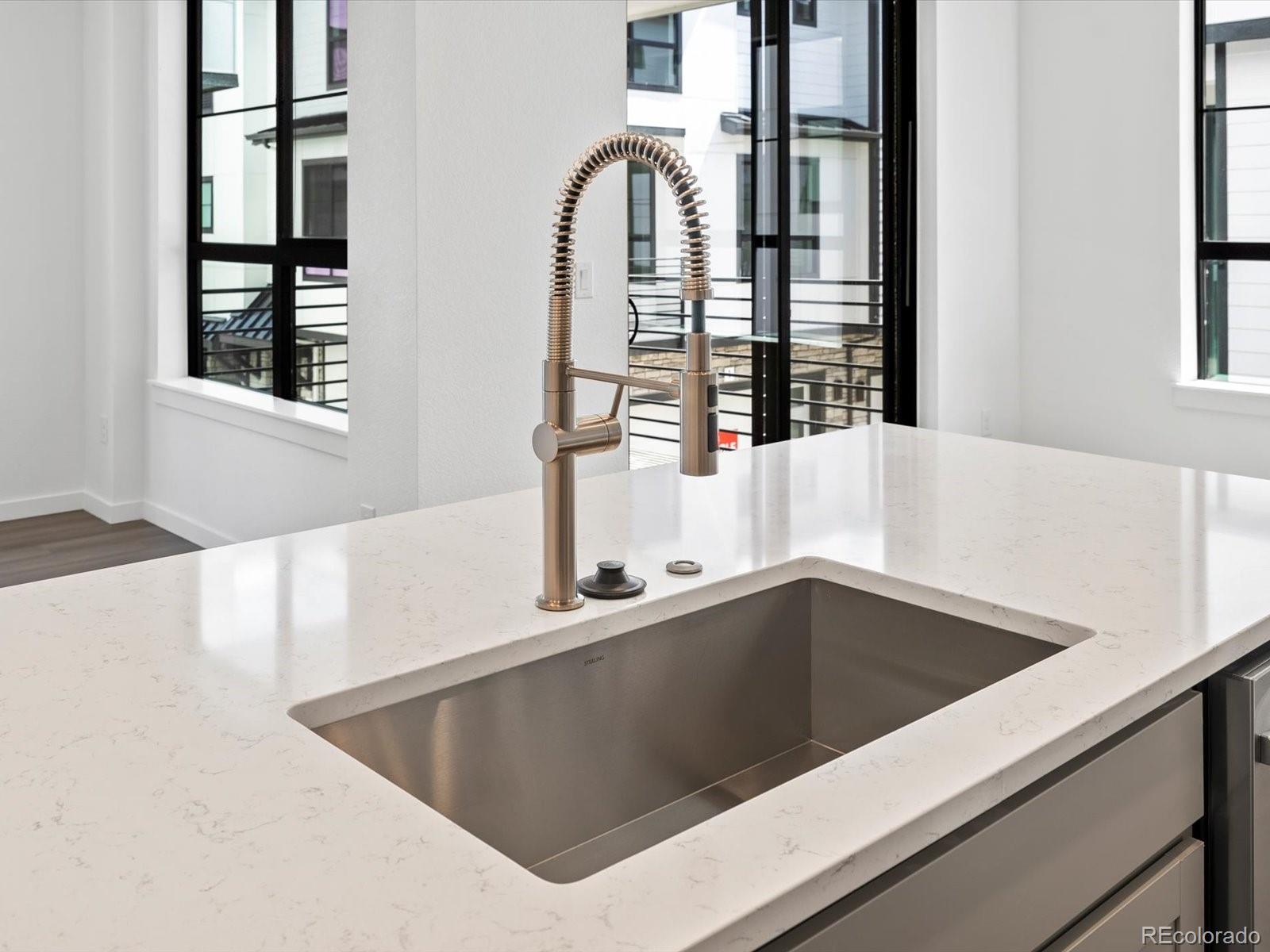 MLS Image #13 for 2036 s holly street 4,denver, Colorado
