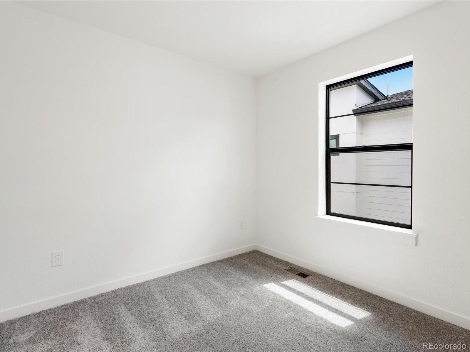 MLS Image #23 for 2036 s holly street 4,denver, Colorado