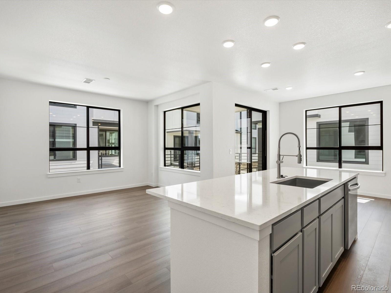 MLS Image #3 for 2036 s holly street 4,denver, Colorado