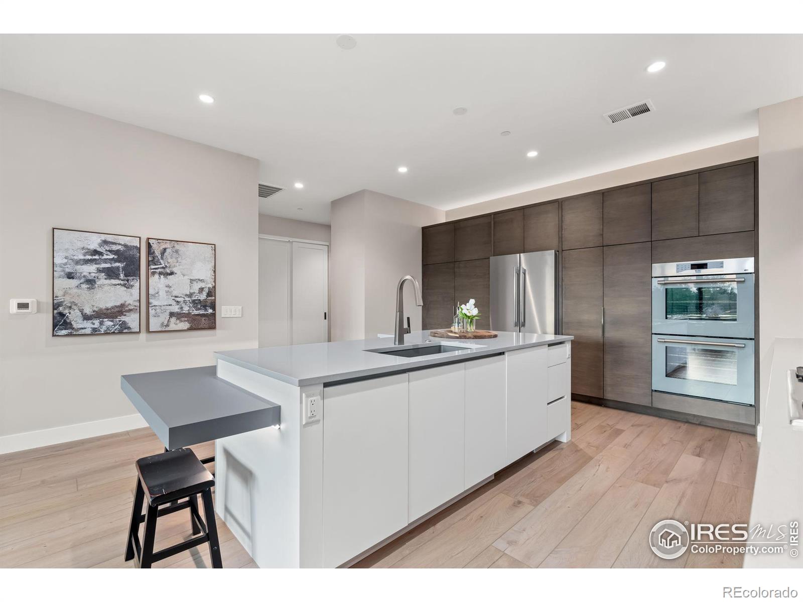 MLS Image #5 for 205 e 6th street,loveland, Colorado