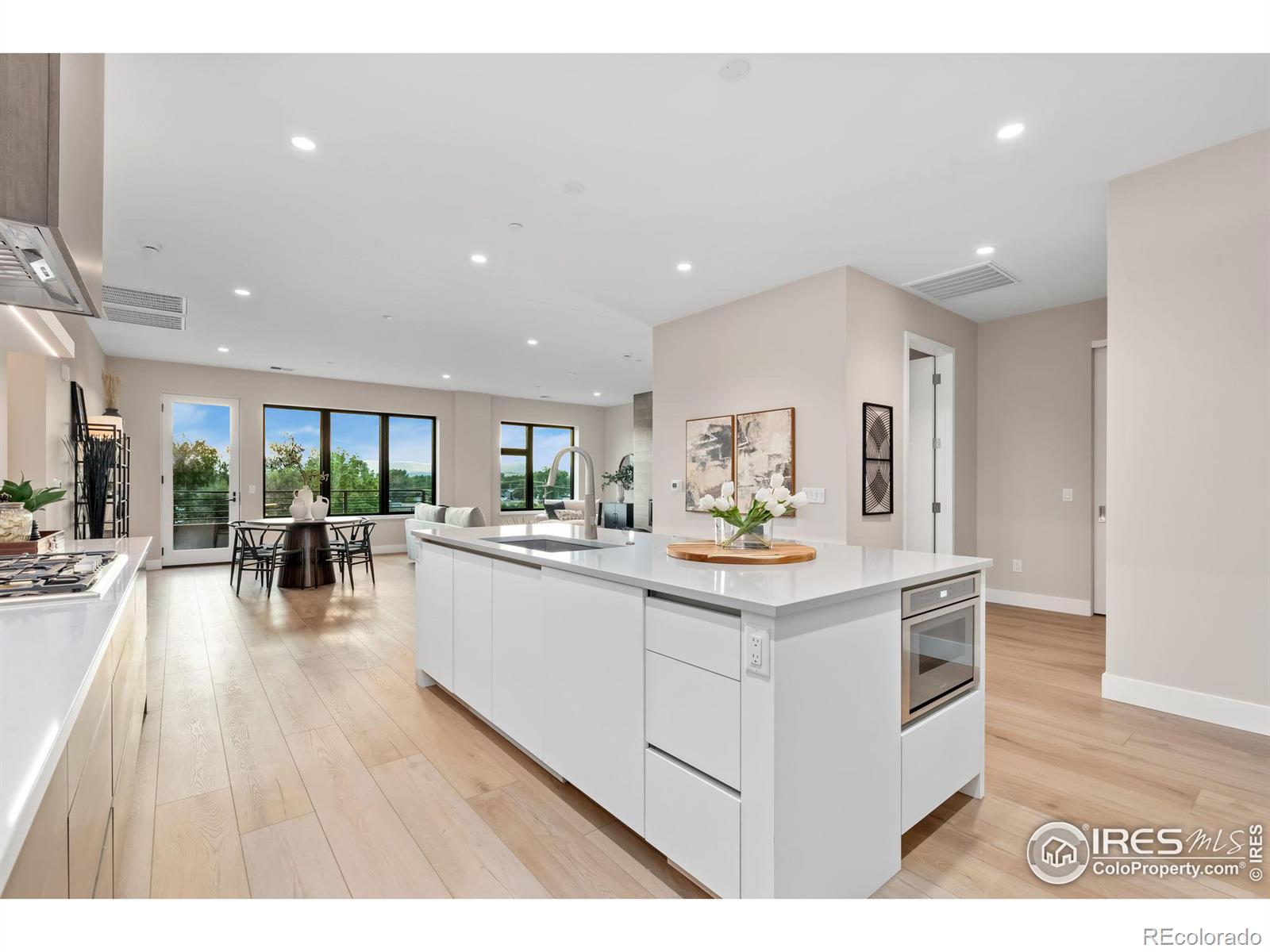 MLS Image #6 for 205 e 6th street,loveland, Colorado