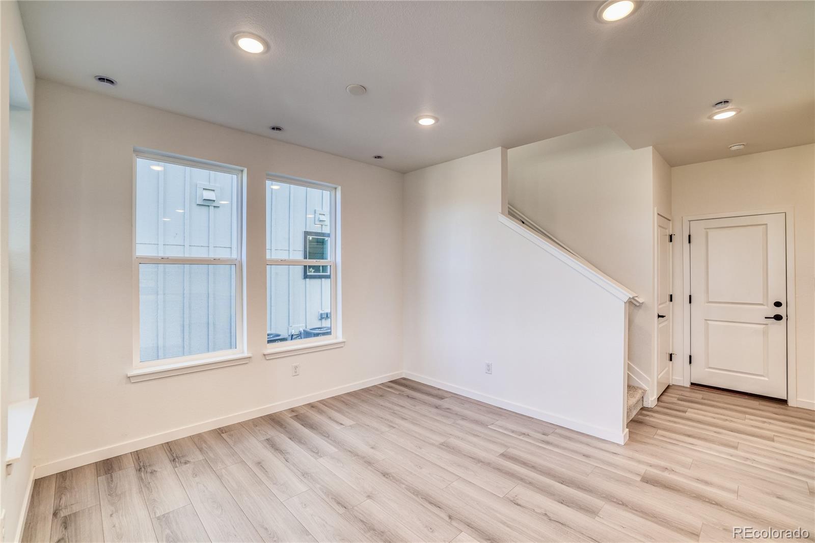 MLS Image #5 for 8635  hotchkiss street,littleton, Colorado