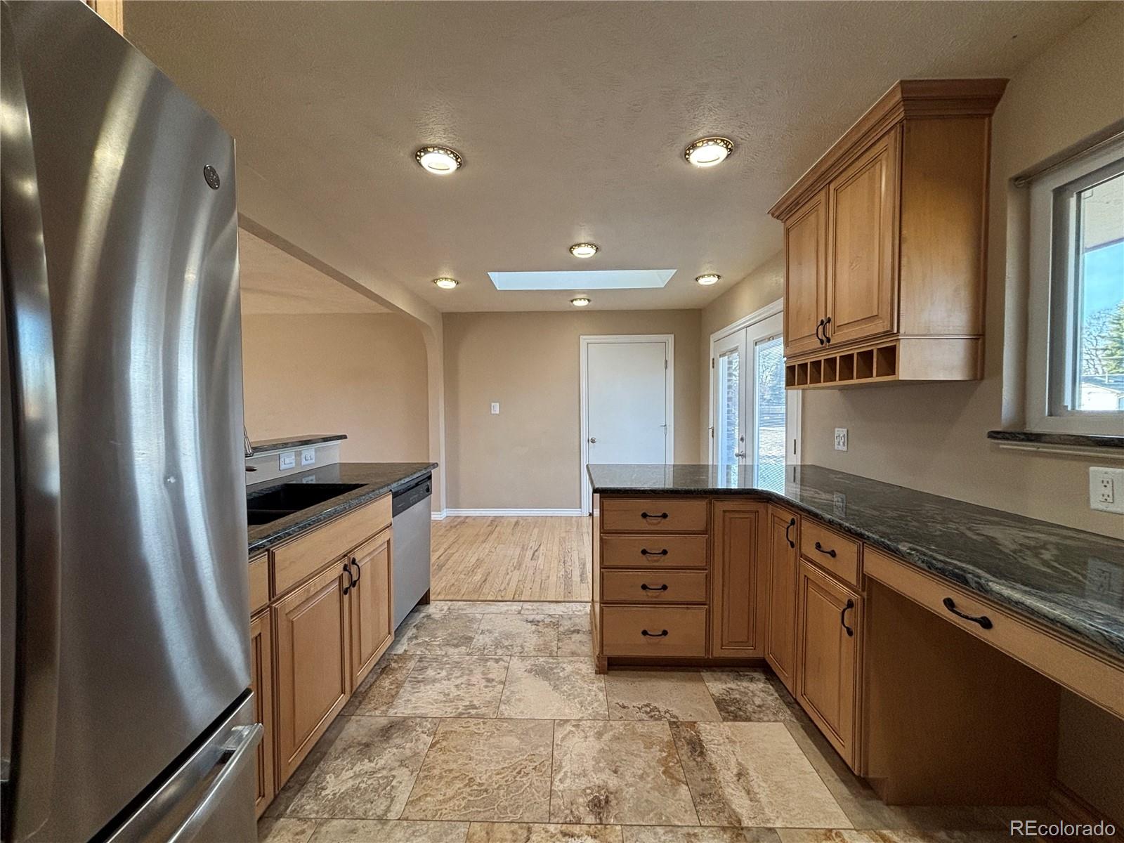 MLS Image #11 for 2357 e mineral avenue,centennial, Colorado