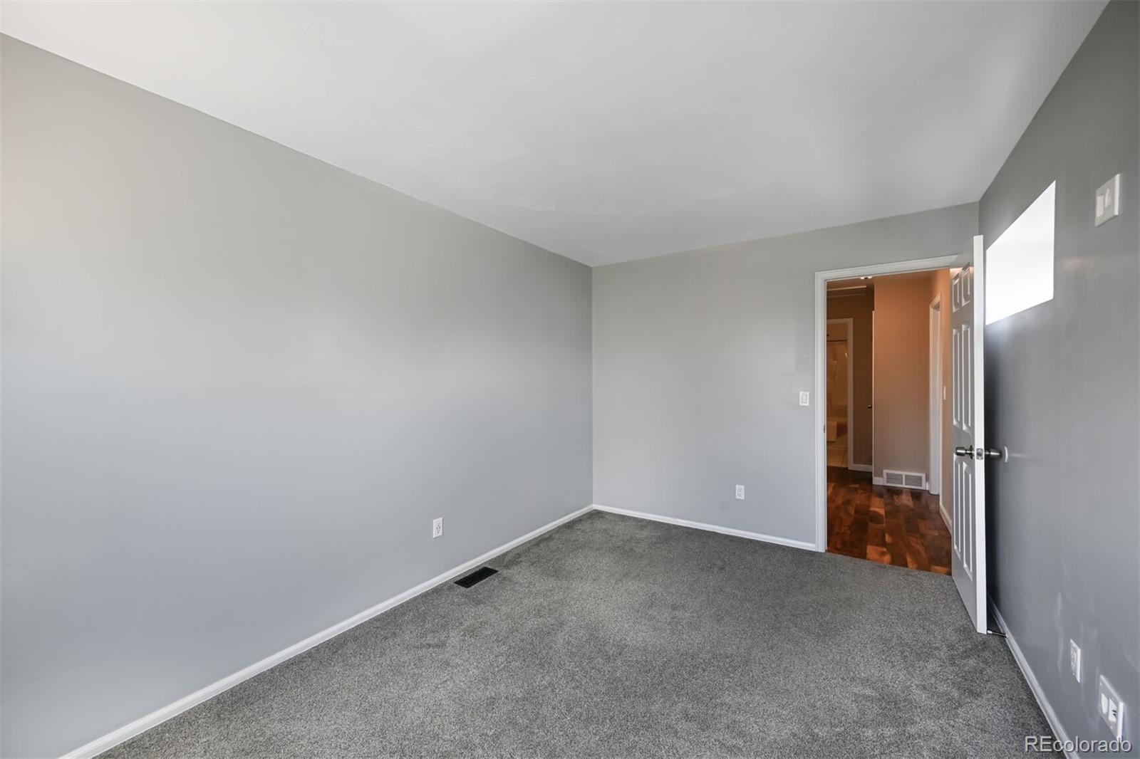 MLS Image #19 for 9443  palisade court,highlands ranch, Colorado