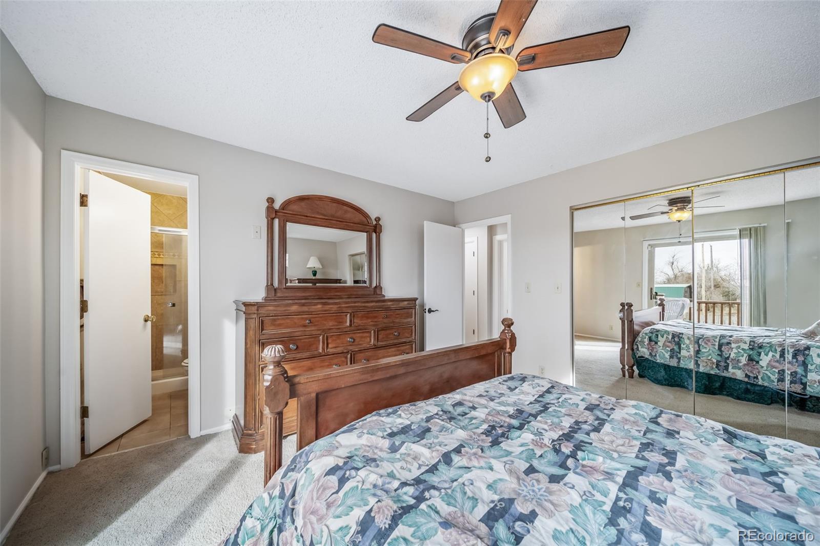 MLS Image #14 for 21600 e 11th avenue,aurora, Colorado