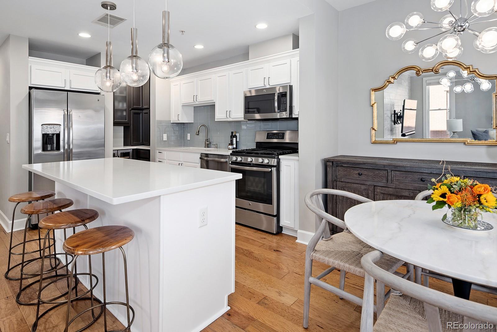 MLS Image #7 for 1631 n emerson street,denver, Colorado