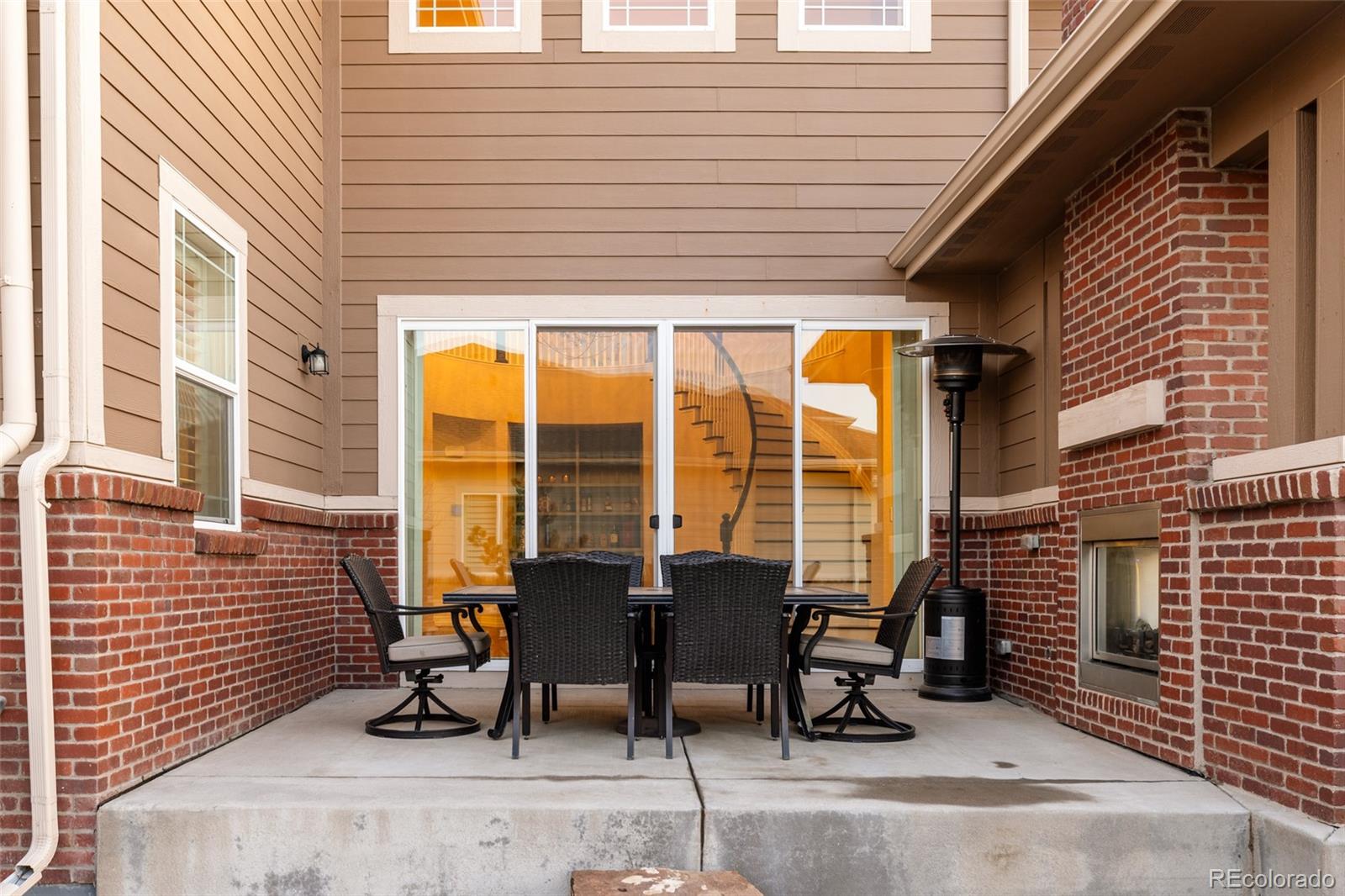 MLS Image #37 for 27274 e lakeview place,aurora, Colorado
