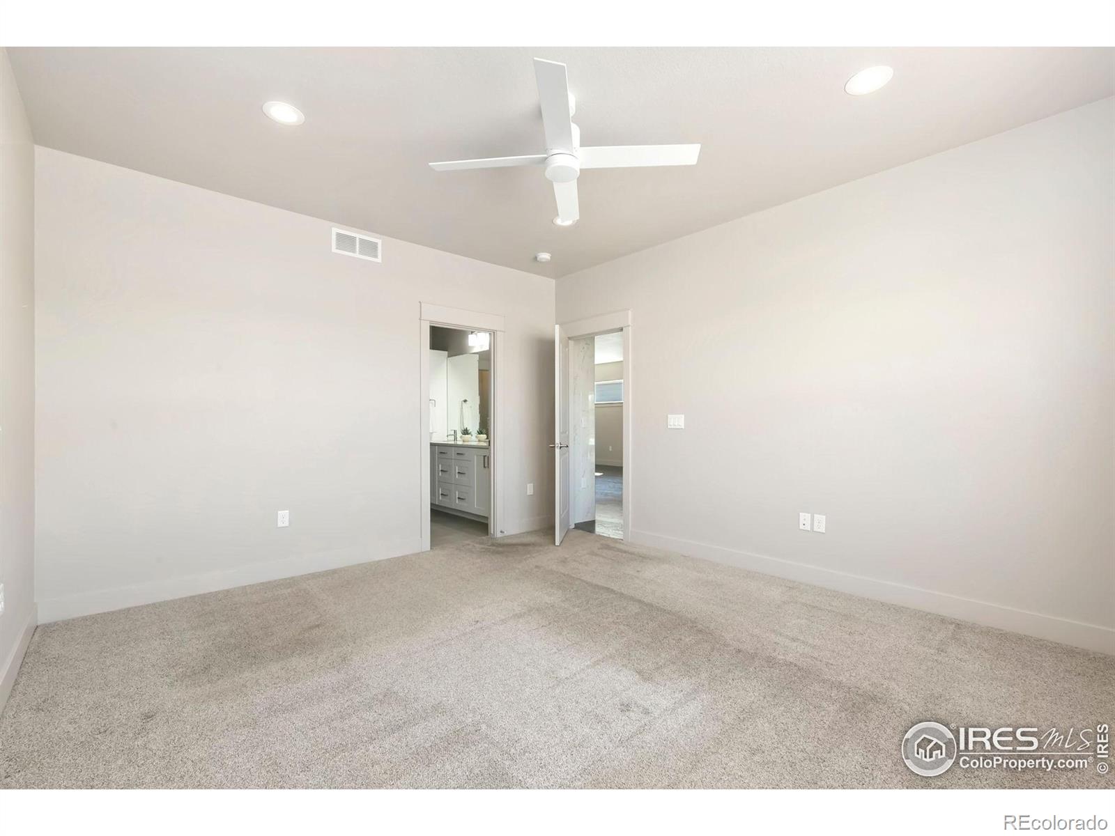 MLS Image #17 for 1944  tidewater lane,windsor, Colorado