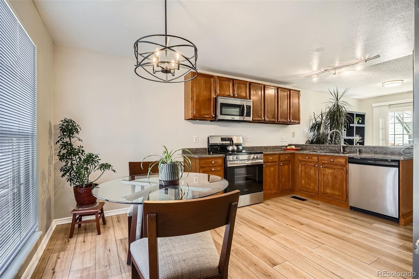 MLS Image #11 for 2650  perry street,denver, Colorado