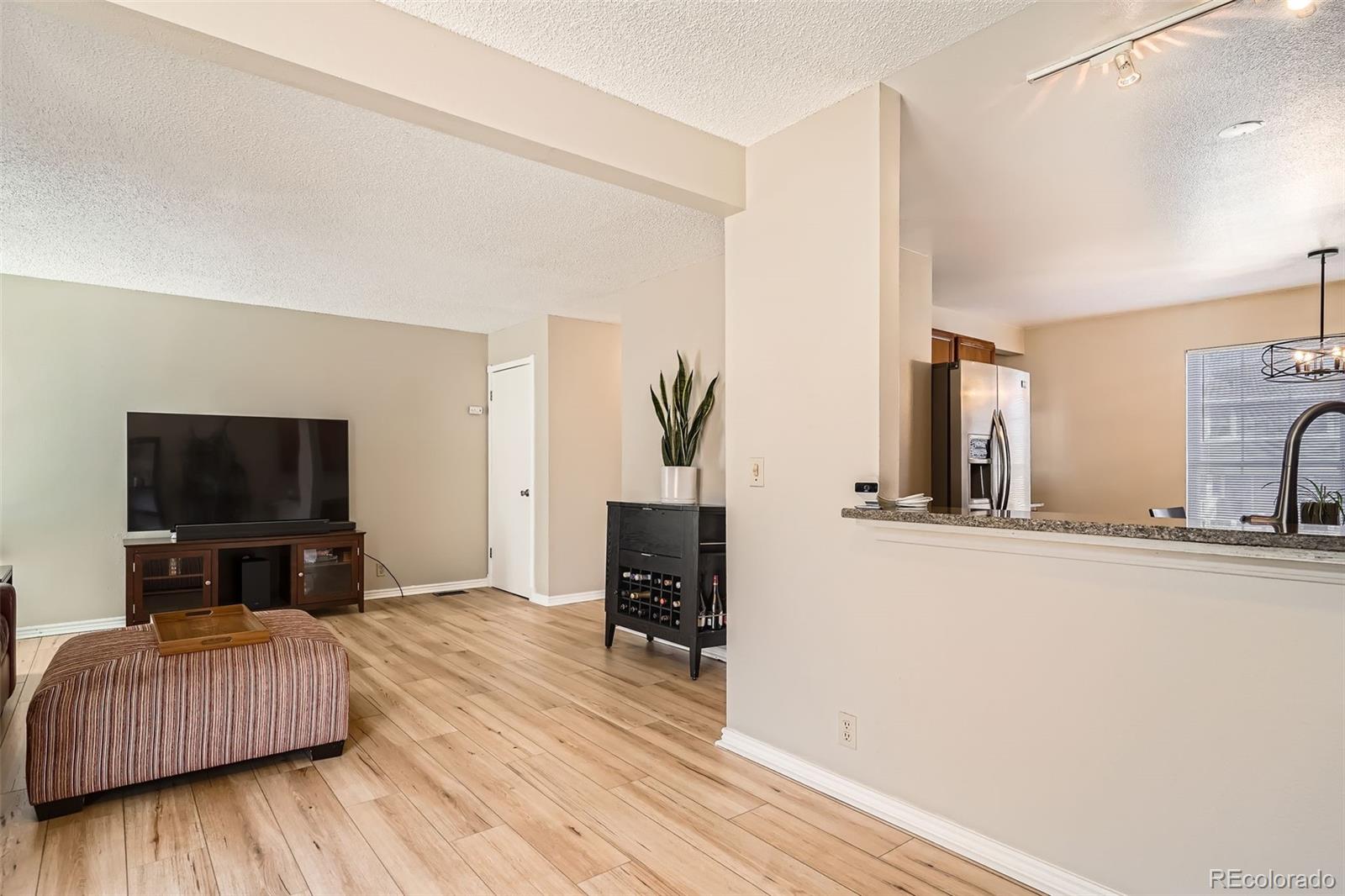 MLS Image #14 for 2650  perry street,denver, Colorado