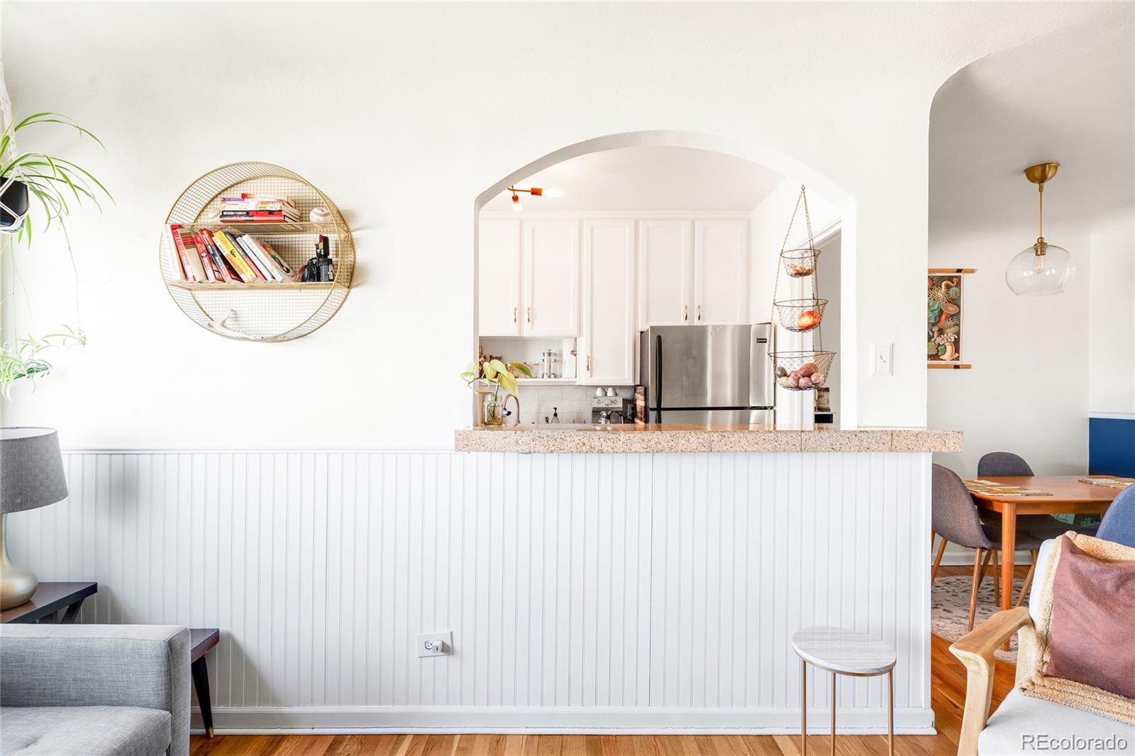 MLS Image #5 for 85 n grant street,denver, Colorado