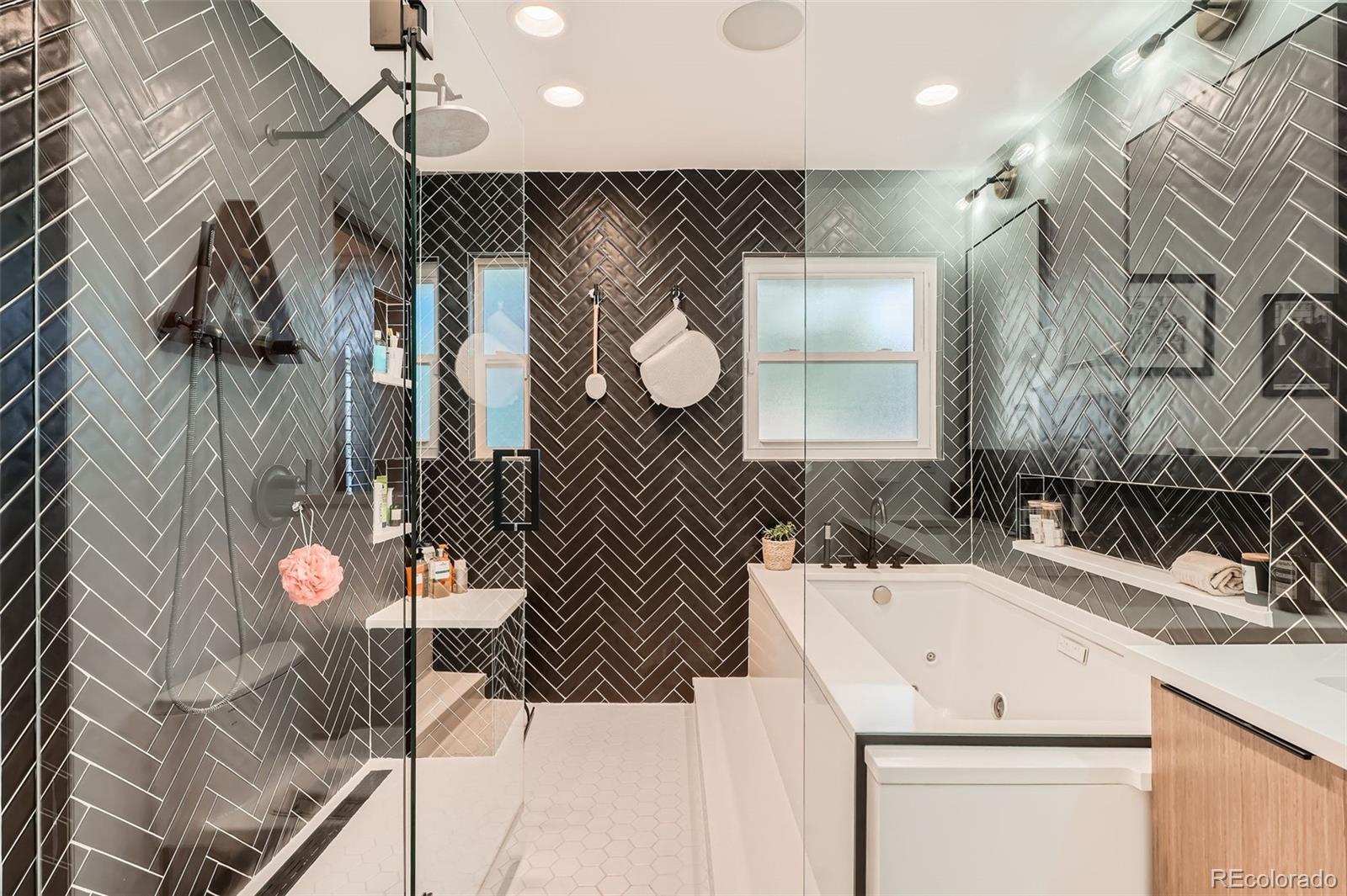 MLS Image #12 for 2 n jasmine street,denver, Colorado
