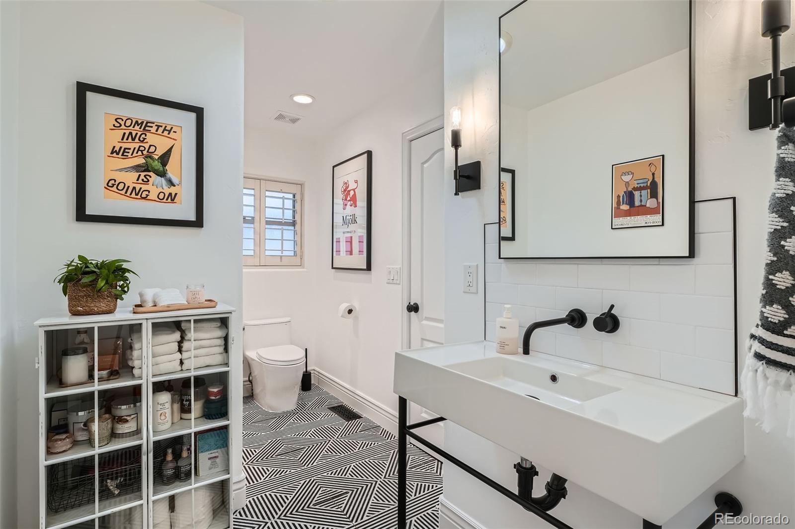 MLS Image #16 for 2 n jasmine street,denver, Colorado