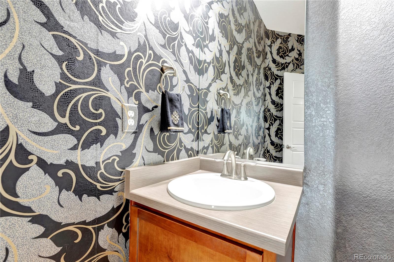 MLS Image #11 for 471 n jackson gap way,aurora, Colorado