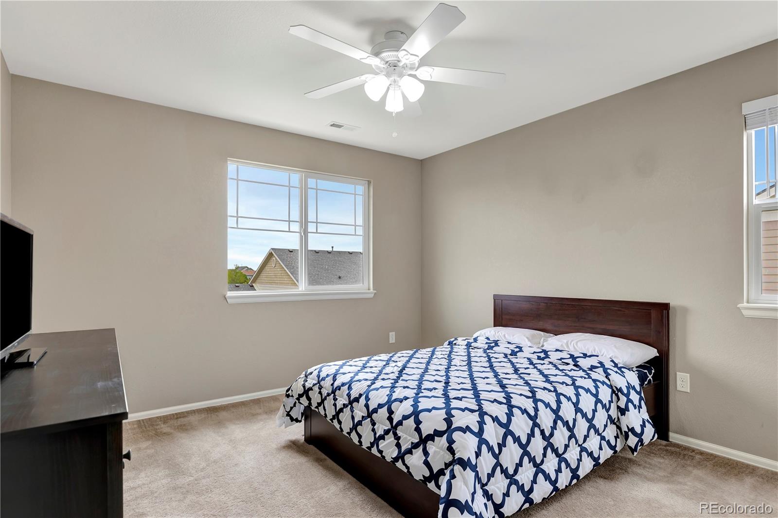 MLS Image #14 for 471 n jackson gap way,aurora, Colorado