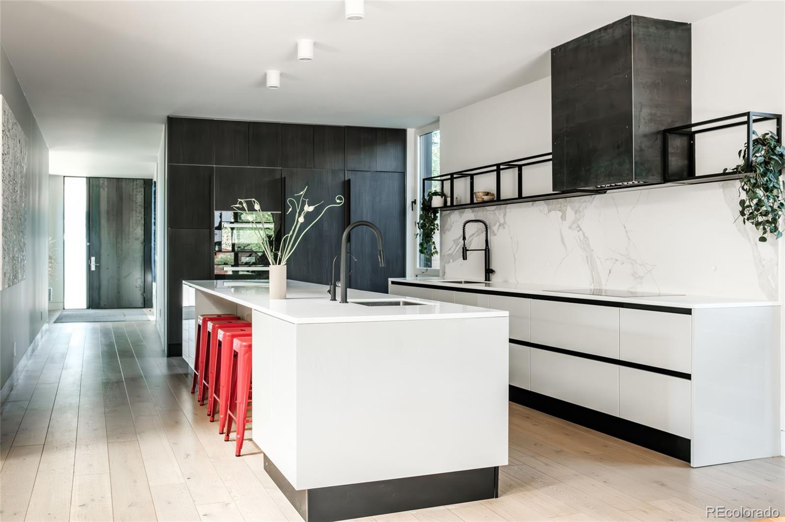 MLS Image #10 for 2627 w 40th avenue,denver, Colorado