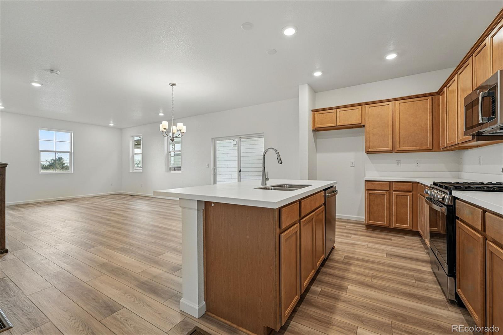 MLS Image #10 for 2116  chambers road,brighton, Colorado