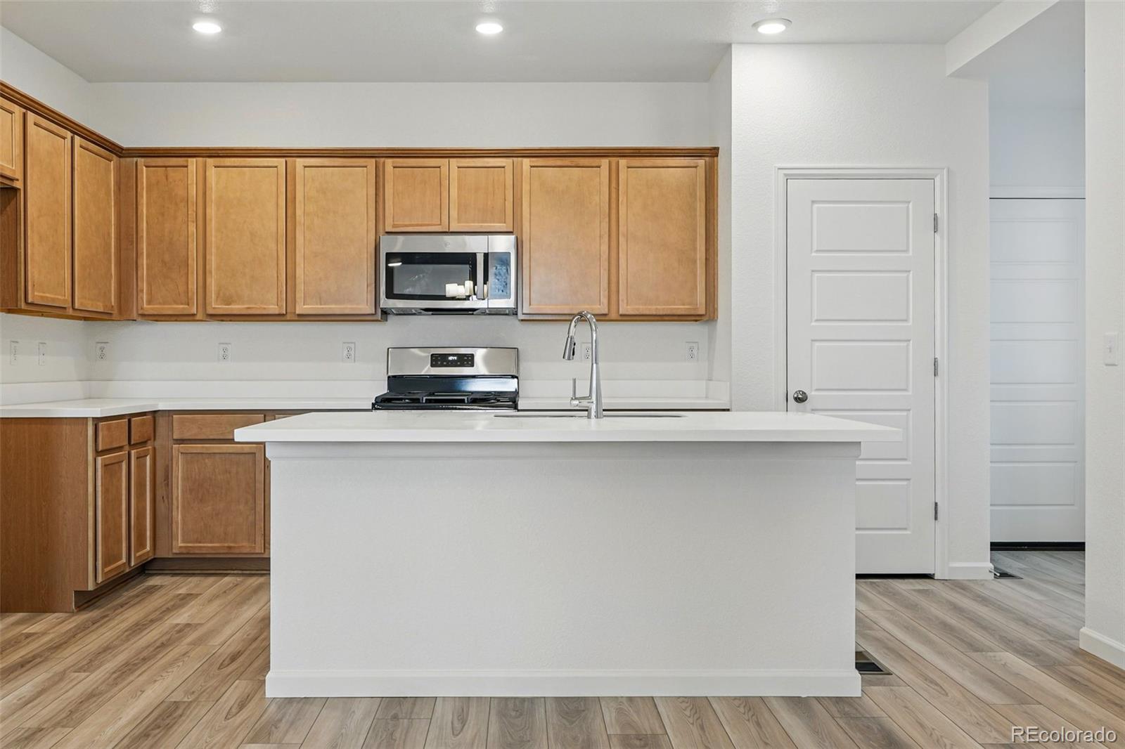 MLS Image #4 for 2116  chambers road,brighton, Colorado