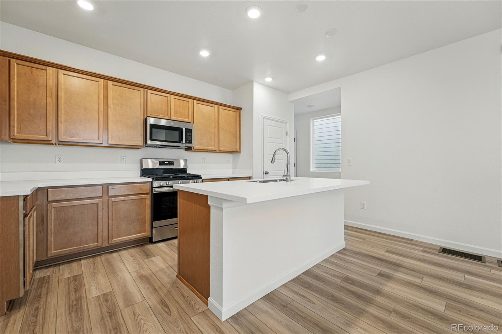 MLS Image #8 for 2116  chambers road,brighton, Colorado
