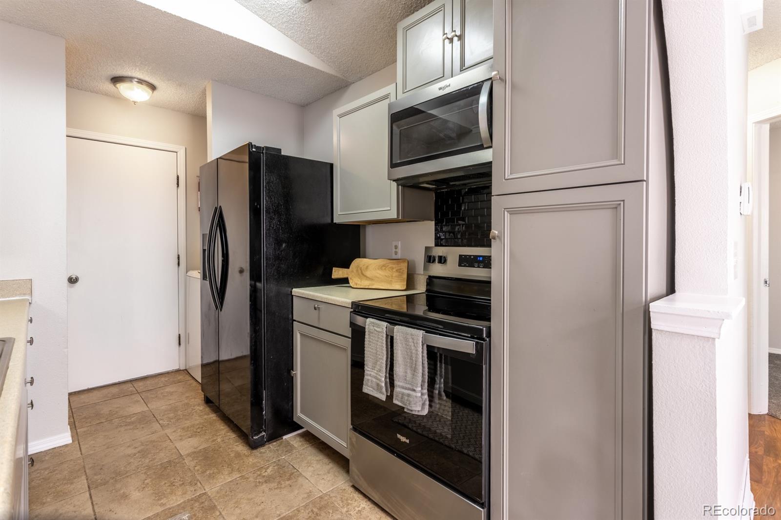 MLS Image #12 for 2365  ambleside drive,colorado springs, Colorado