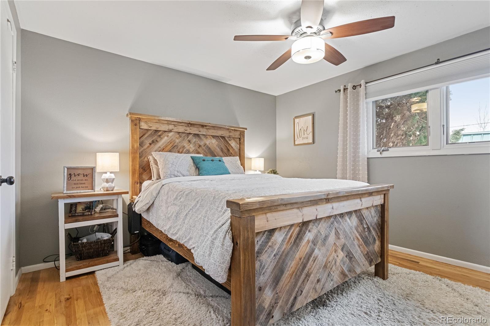 MLS Image #15 for 3326 s geneva street,denver, Colorado
